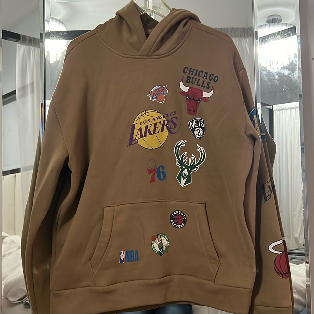 Hollister NBA Hoodie